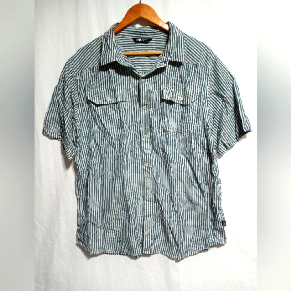 The North Face Outdoor Camp Snap Men's Striped Short Sleeved Shirt Size XL